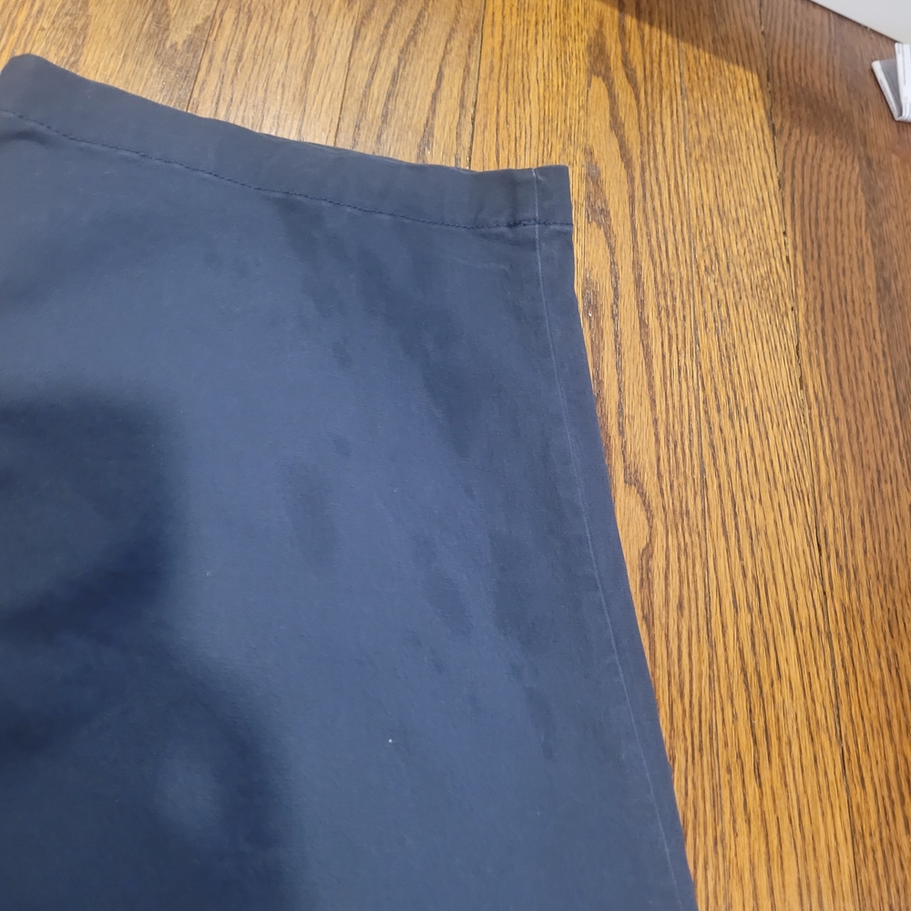 GAP Men's Navy Chinos - Picture 3 of 6